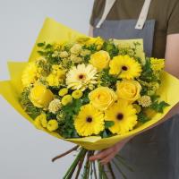 yellow-florist-choice-bouquet