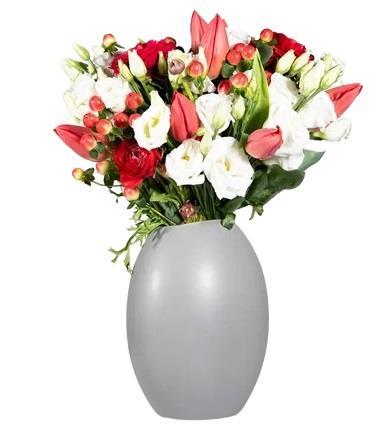emotions-bouquet-red-white-flowers