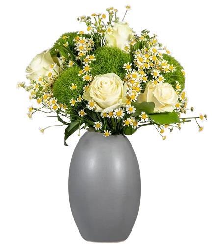 thoughtful-bouquet-white-flowers